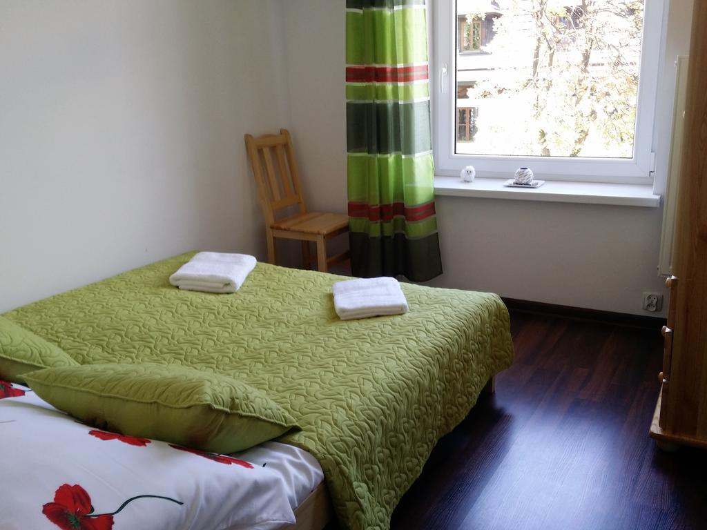 ザコパネApartament Giewont Krupowkiアパートメント エクステリア 写真